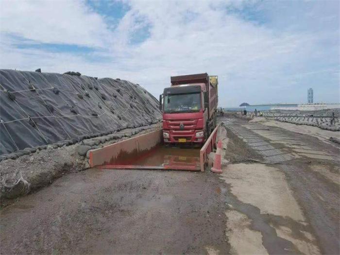 雨季運輸土工布土工膜會不會影響產品質量